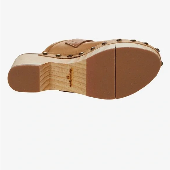 NWOT Free People Culver‎ City Leather Taupe Studded Clogs Sz 38/us8 - Picture 4 of 11